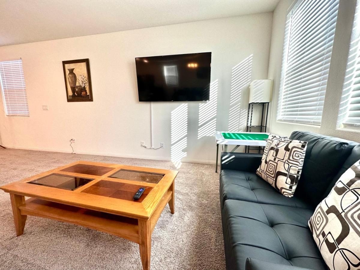 Spacious House, 5 Bedrooms, Sleeps 12, Near Las Vegas Strip And Airport Eksteriør billede